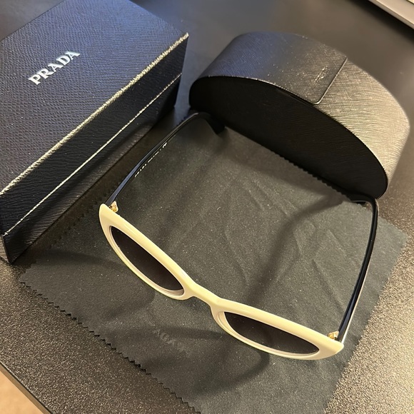 Prada Accessories - Prada 54mm Black & White Cat Eye Sunglasses 🕶️